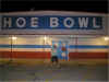bowling1.jpg (138682 bytes)